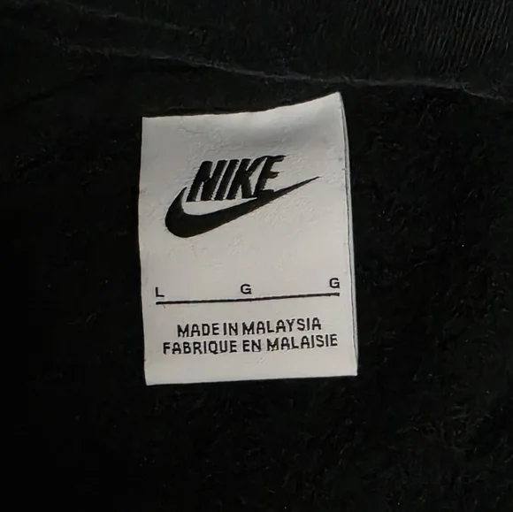 Nike Kids Celtics Basketball Hoodie - Black and Green - Picture 6 of 6